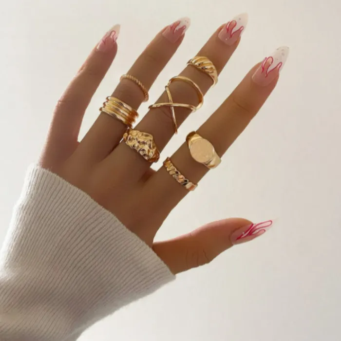 8 Piece Minimalist Gold Tone Ring Set