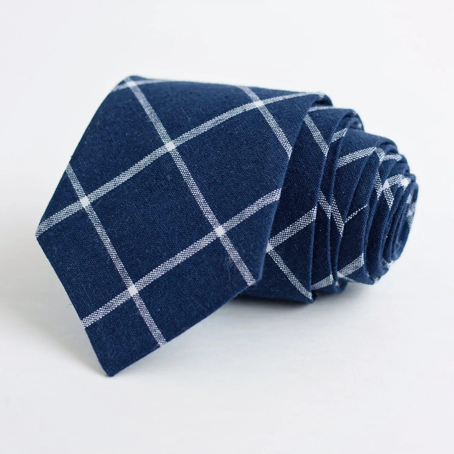 Men's Pocket Square / Navy Linen Window Pane